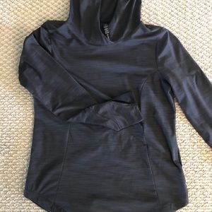 90 Degree by Reflex Long sleeve pullover hoodie